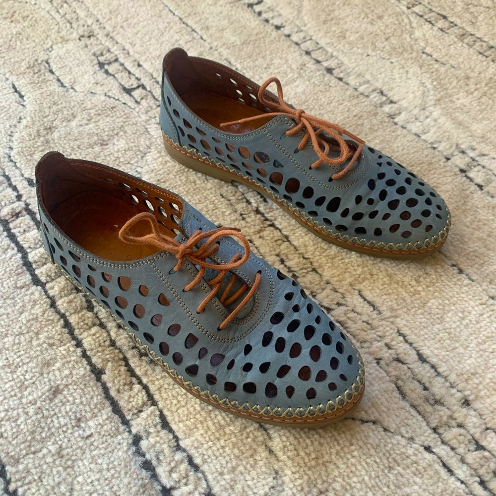 Spring Step Shoes - Picture 5 of 5